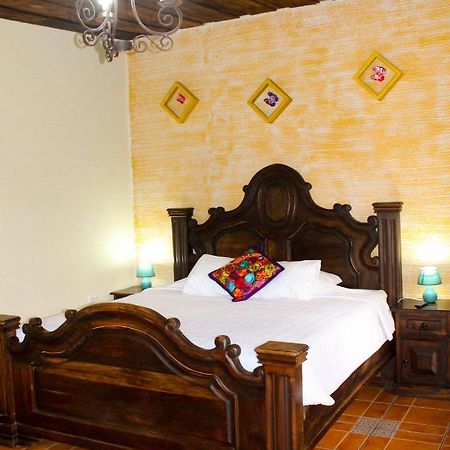 Hotel El Mirador Anexo 1 Santa Lucía Milpas Altas Eksteriør billede