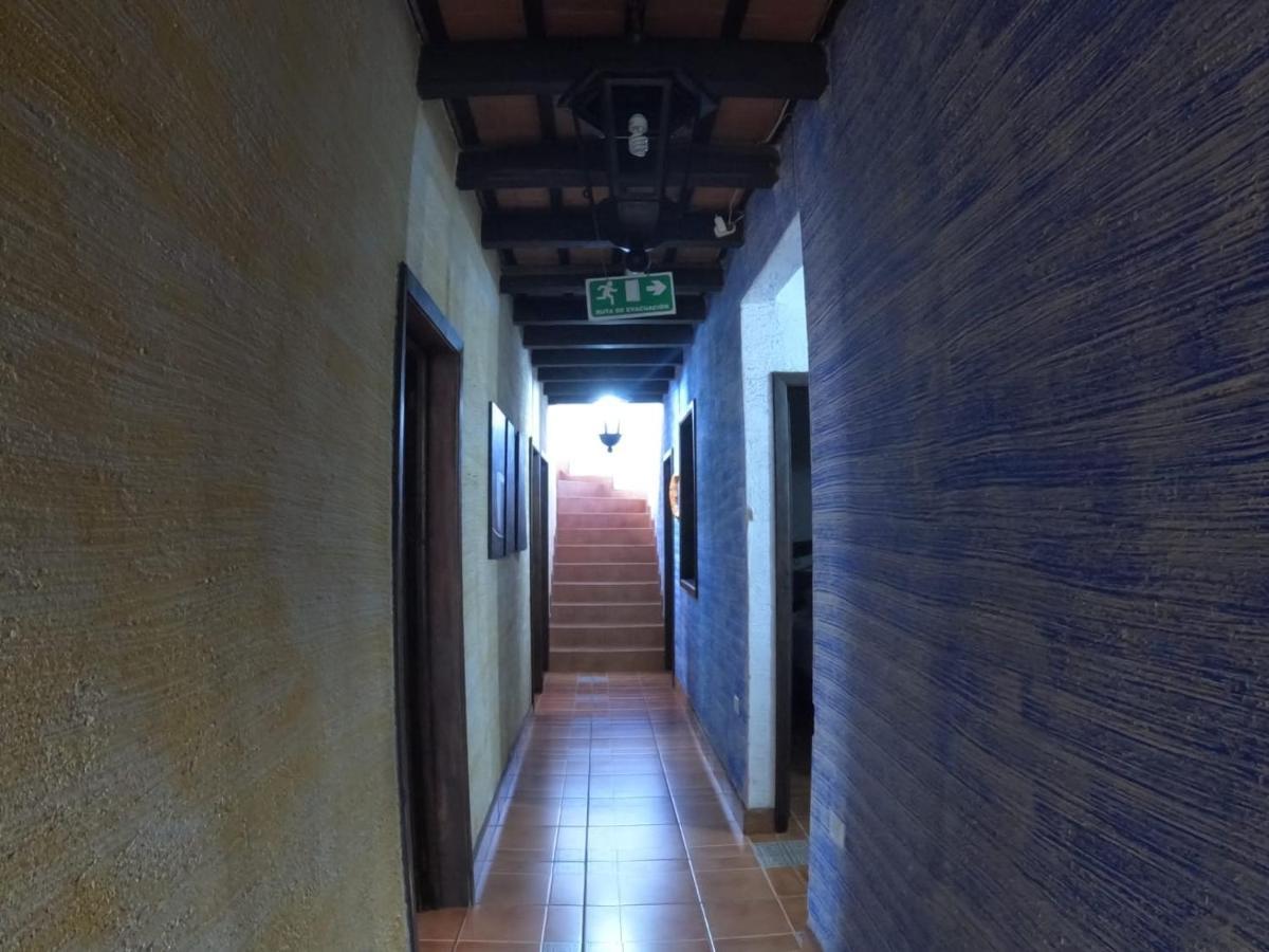 Hotel El Mirador Anexo 1 Santa Lucía Milpas Altas Eksteriør billede