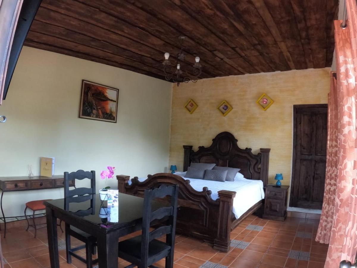 Hotel El Mirador Anexo 1 Santa Lucía Milpas Altas Eksteriør billede