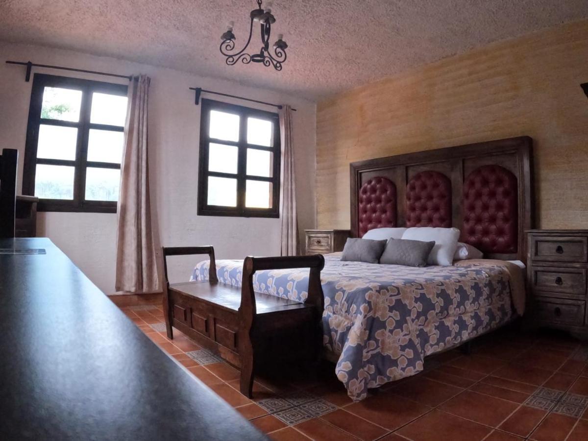 Hotel El Mirador Anexo 1 Santa Lucía Milpas Altas Eksteriør billede