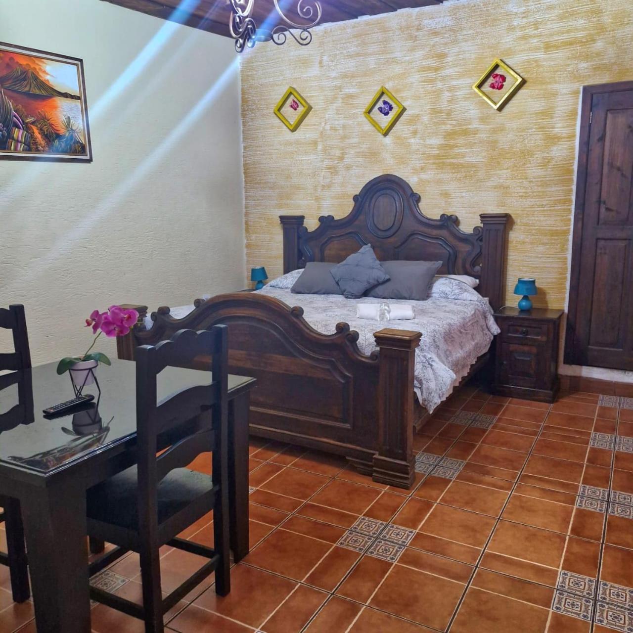 Hotel El Mirador Anexo 1 Santa Lucía Milpas Altas Eksteriør billede